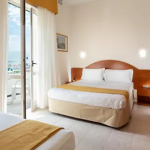 Vela D'oro 3* Rimini