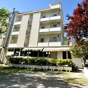 Hotel Marika 3*
