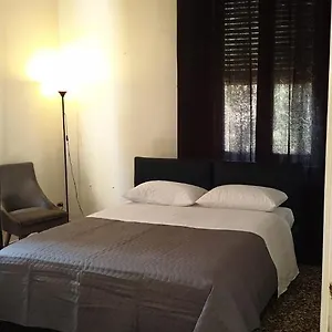 King Bed & Breakfast