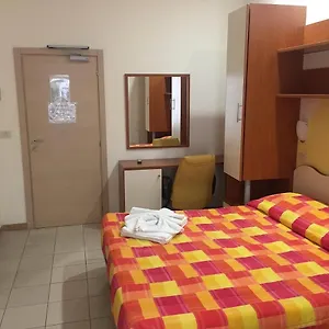 New Happy Hotel 3*