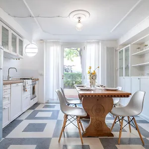 La Casina Dei Fichi Apartment